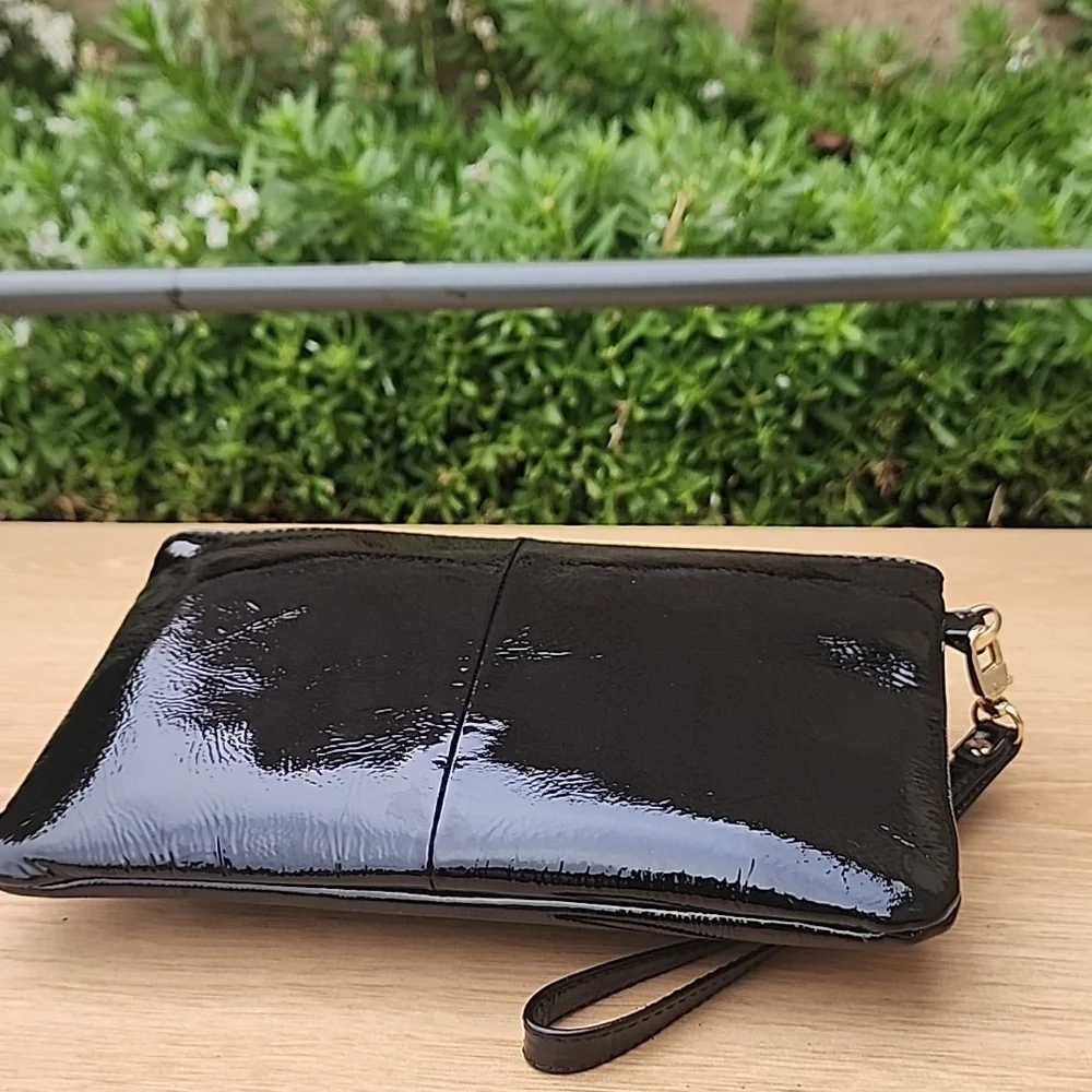 Handbag Butler HB Mighty Purse cell phone battery charger wristlet - Picture 8 of 13